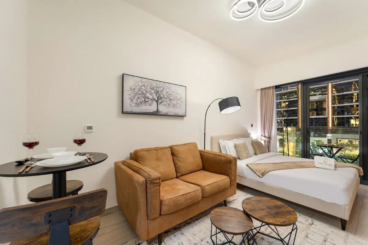 First Class Studio Urban Elegance Dubai United Arab Emirates